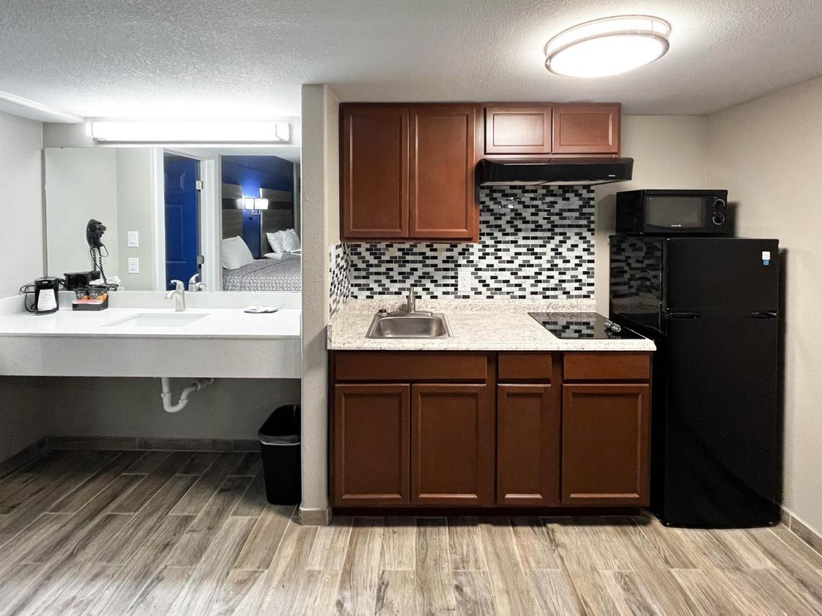 Studio 6 Suites Rockport, Tx Exterior photo